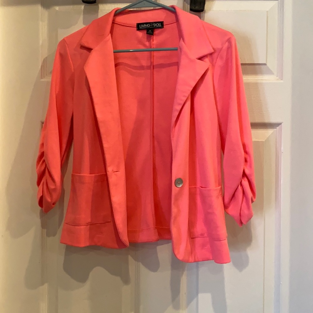 Women’s blazer. Good condition. Smoke free home.